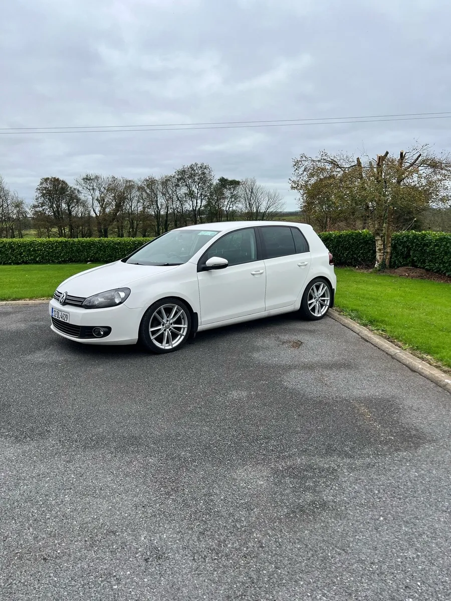 Volkswagen Golf 2.0 GT TDI Bluemotion - Image 2