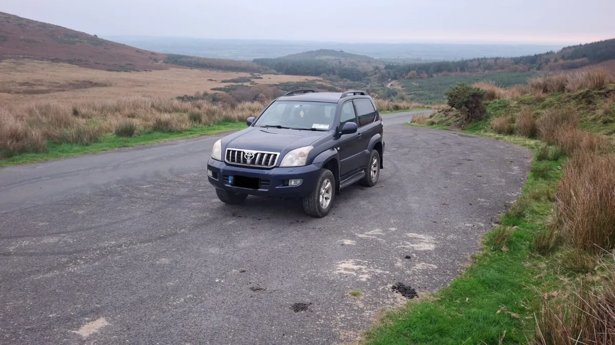 Toyota Landcruiser - Image 2