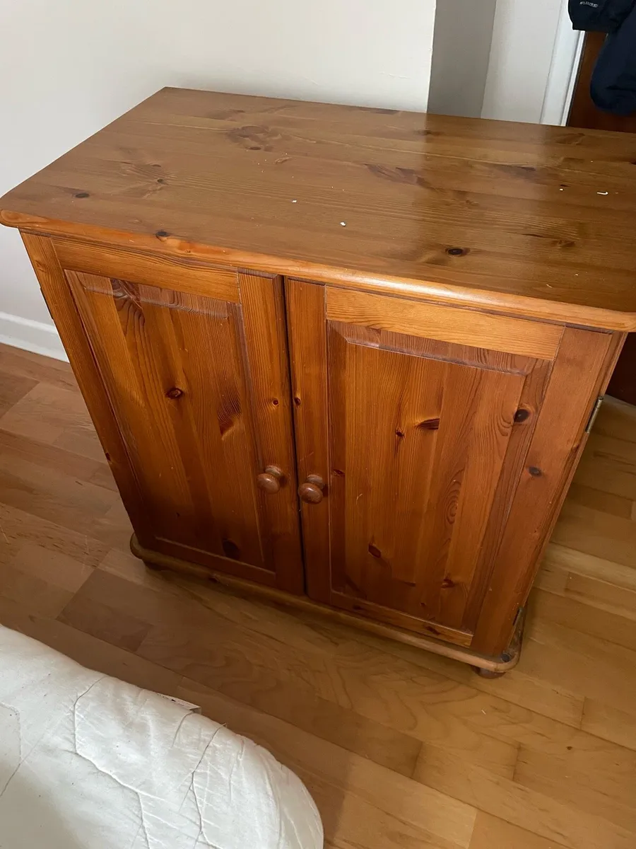Furniture press - Image 1