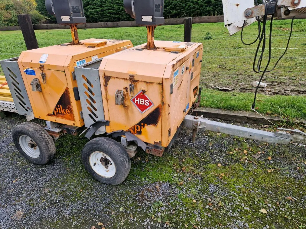 Pike traffic light trailers - Image 1