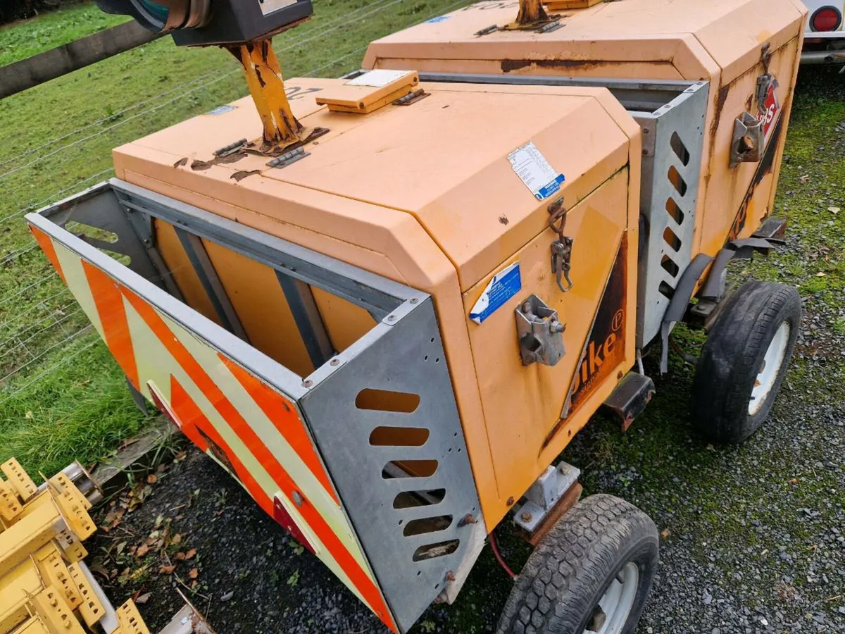Pike traffic light trailers - Image 4