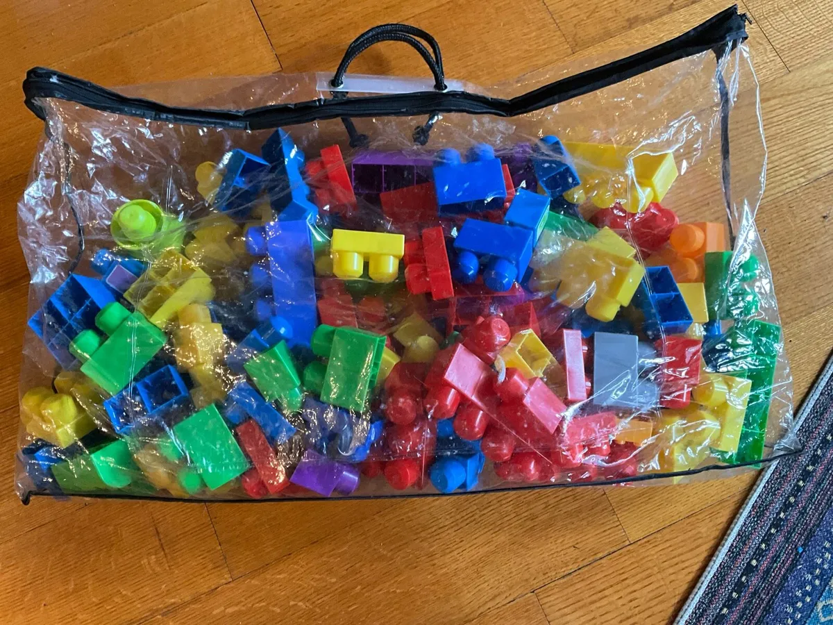 Mega Blocks - Image 1