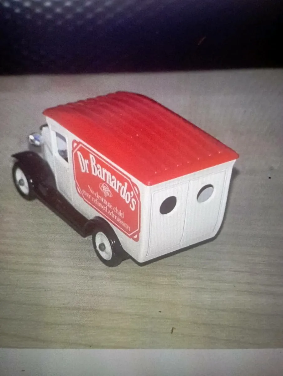 Dr BARNARD VAN  Ll zEDO  DIE - CAST MODLE'. - Image 2