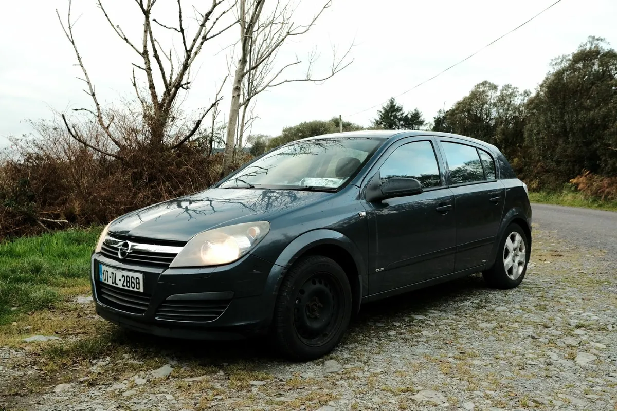 Opel Astra 2007 - Image 2