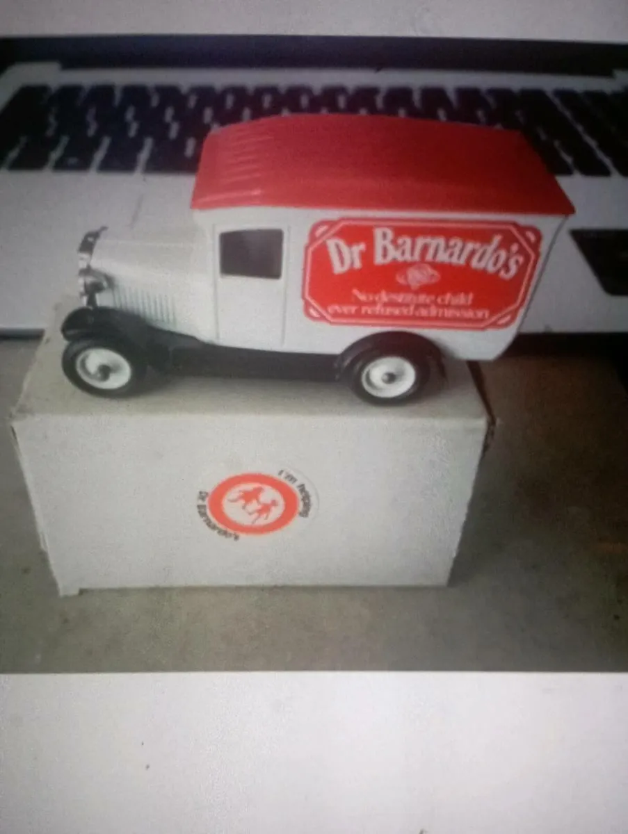 Dr BARNARD VAN  Ll zEDO  DIE - CAST MODLE'. - Image 1