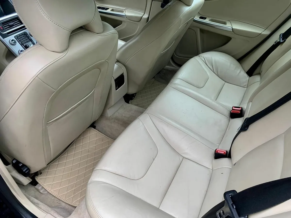 Volvo S60 2016 - Image 2