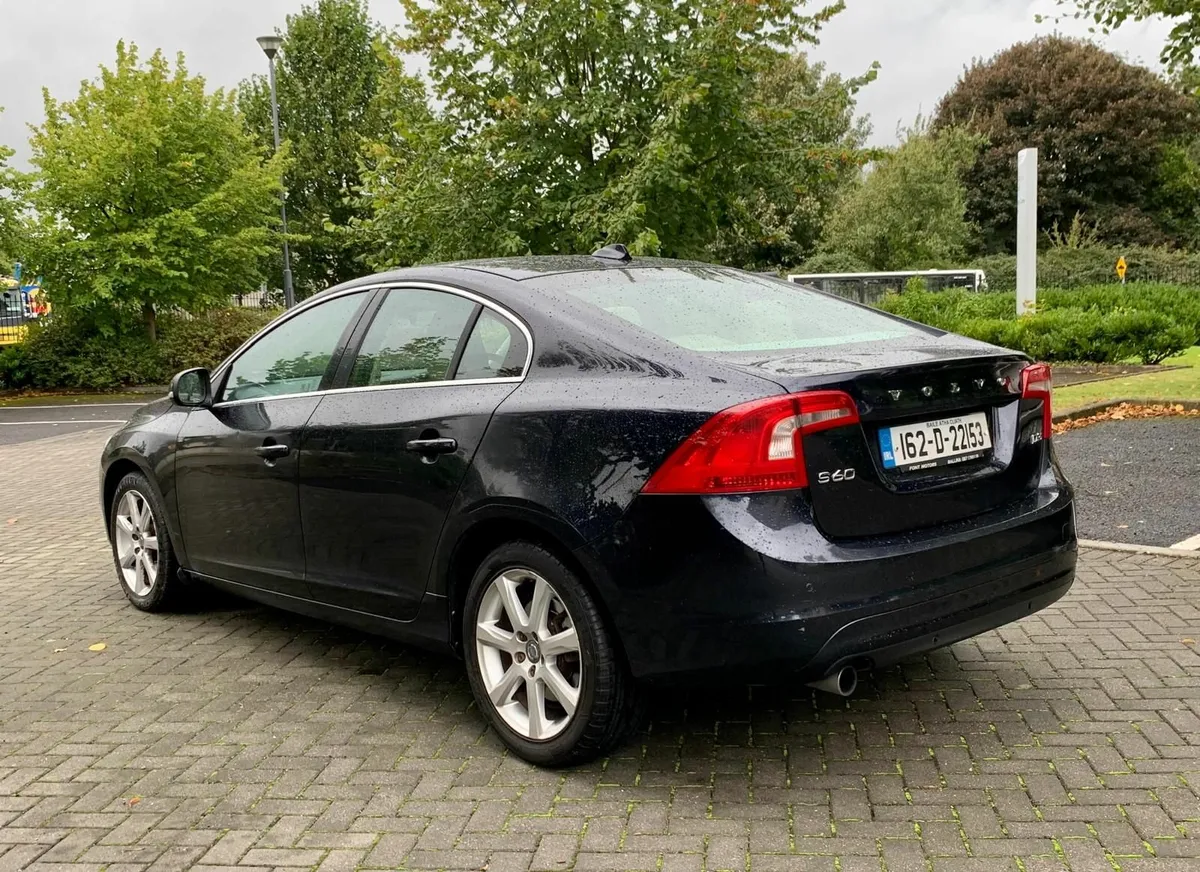 Volvo S60 2016 - Image 4