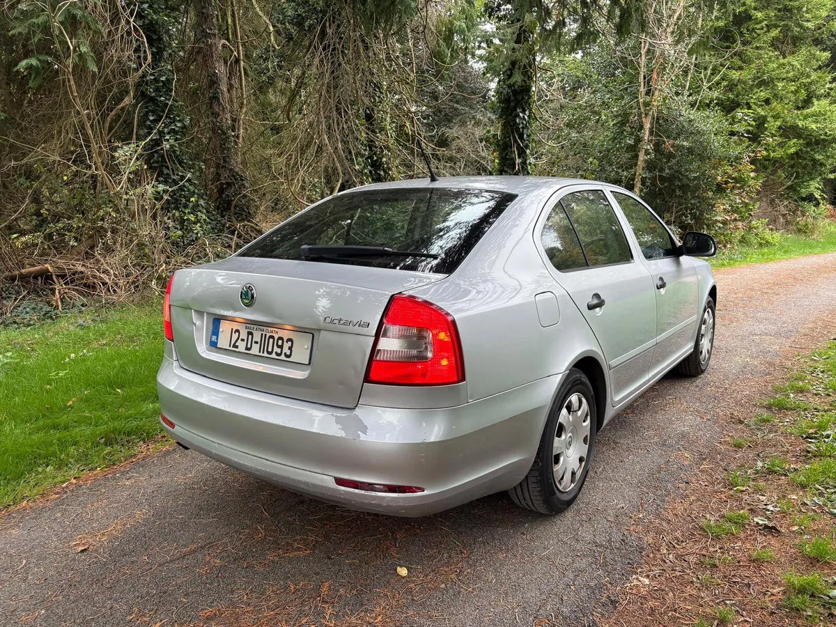2012 Skoda Octavia 1.2L, NCT & Taxed to July 2026! - Image 3