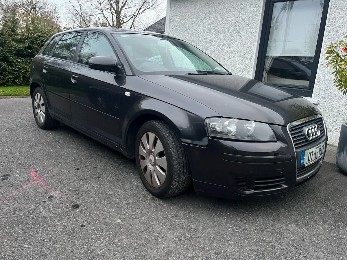 Audi A3 Sportback Automatic - Image 2