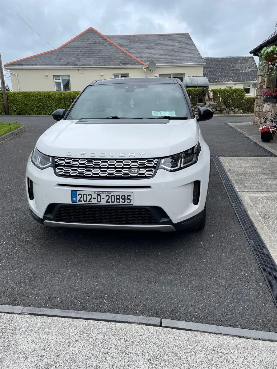 Land Rover Discovery Sport 2020 - Image 1