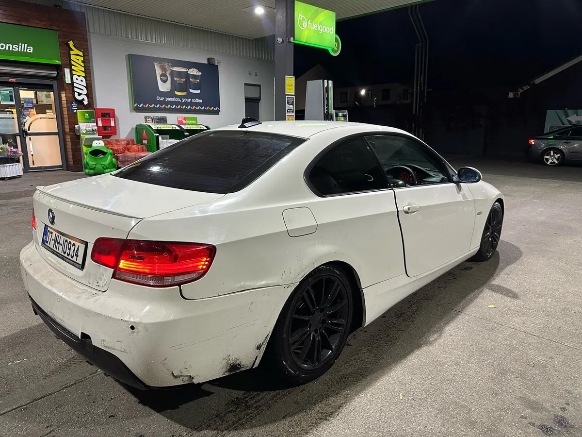 Bmw 320d e92 - Image 4
