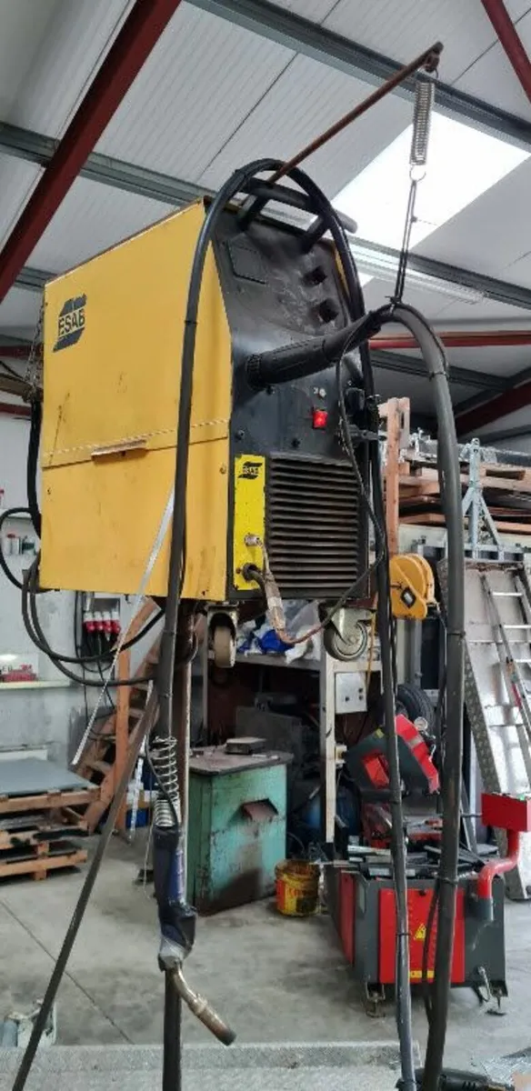 ESAB MIG WELDER