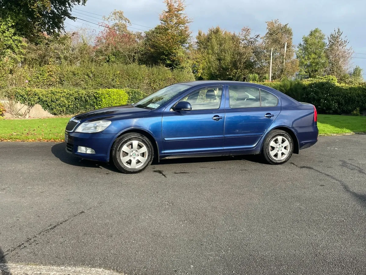 Skoda Octavia 2011 - Image 4