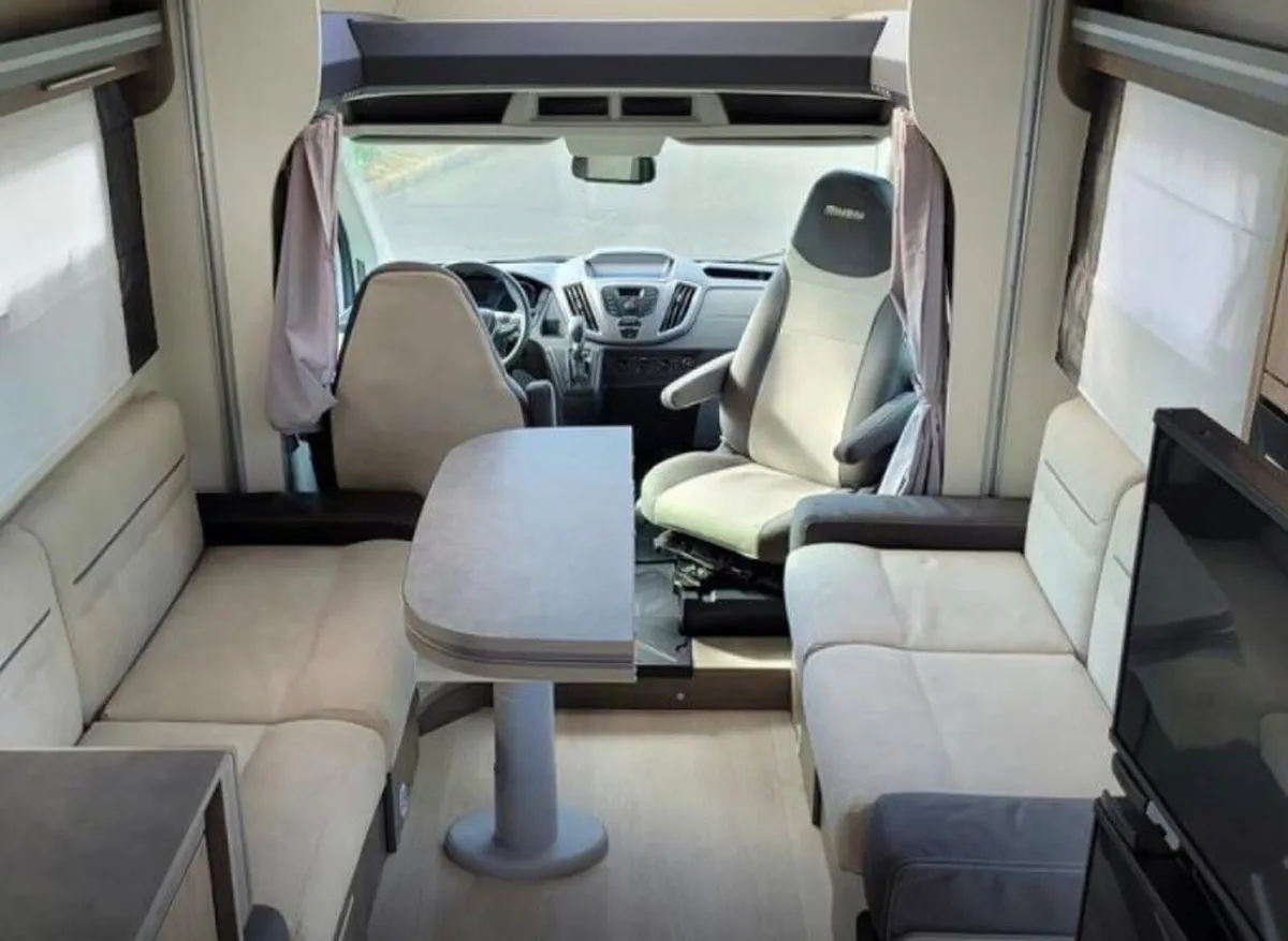Motorhome - Image 2
