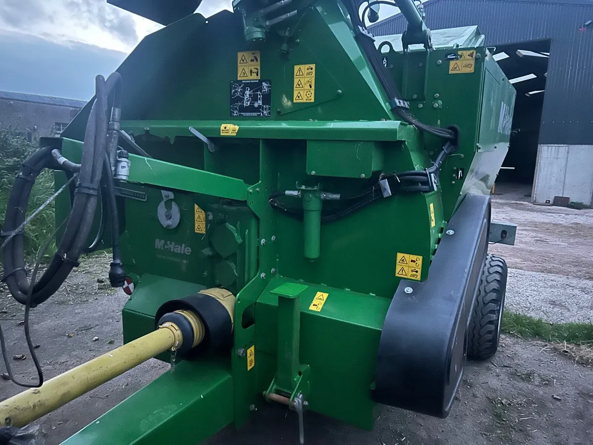 McHale C460 Silage Feeder &Straw Chopper - Image 3