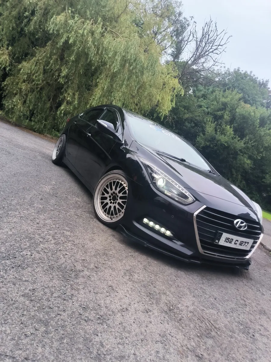 Hyundai i40 2015 new NCT low mileage - Image 1