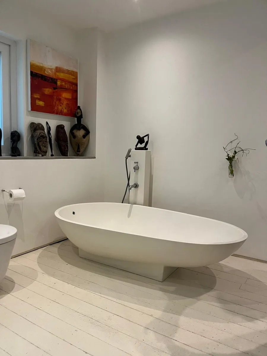Designer Bath - Image 2