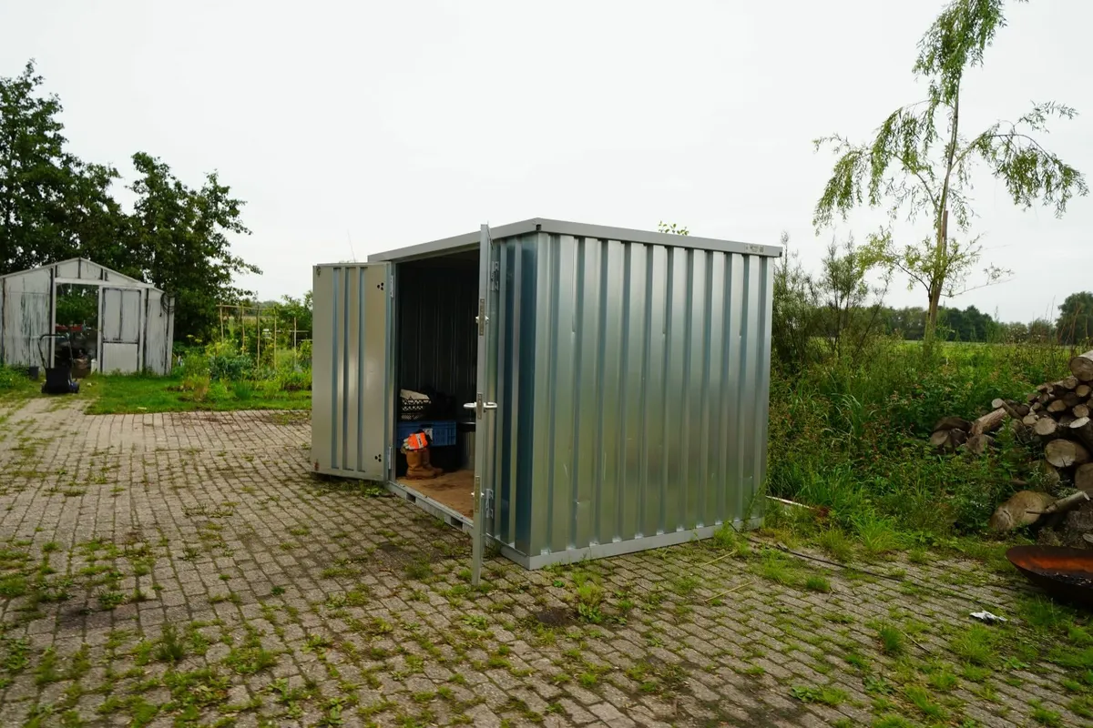 Rust-Free Storage Box – Great for Outdoor Use - Image 2