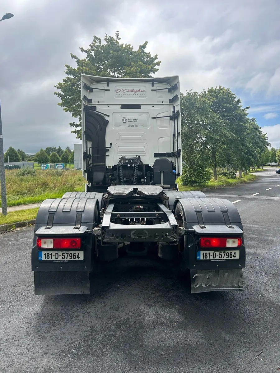 Renault T-High - Image 4