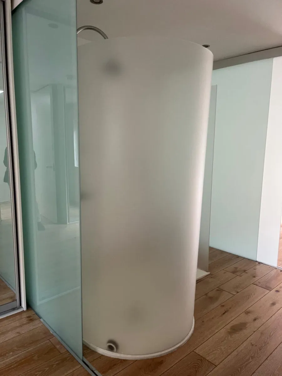 Philip Stark Designer Bathroom - Image 2