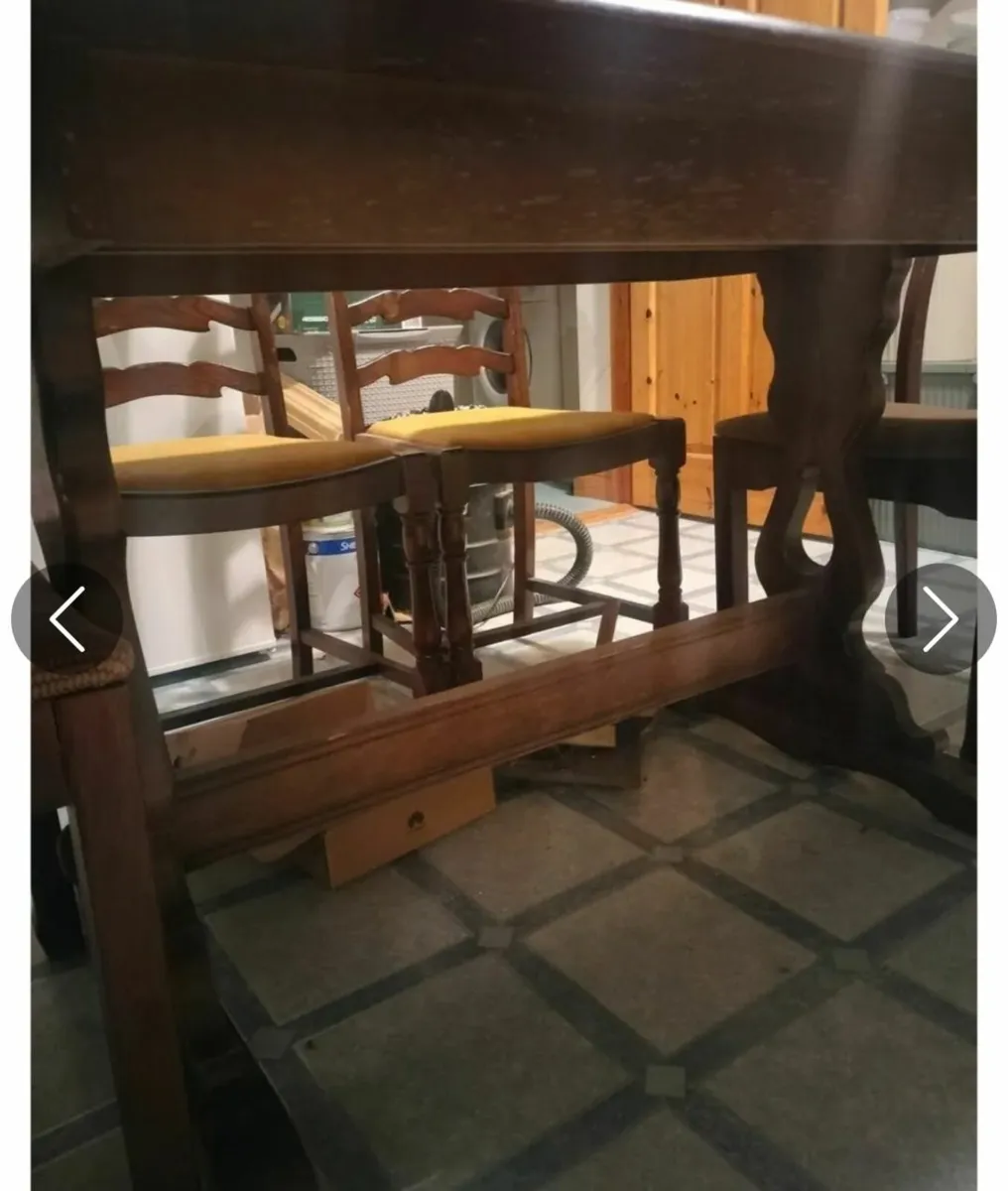 Table and chairs (solid wood) - Image 3