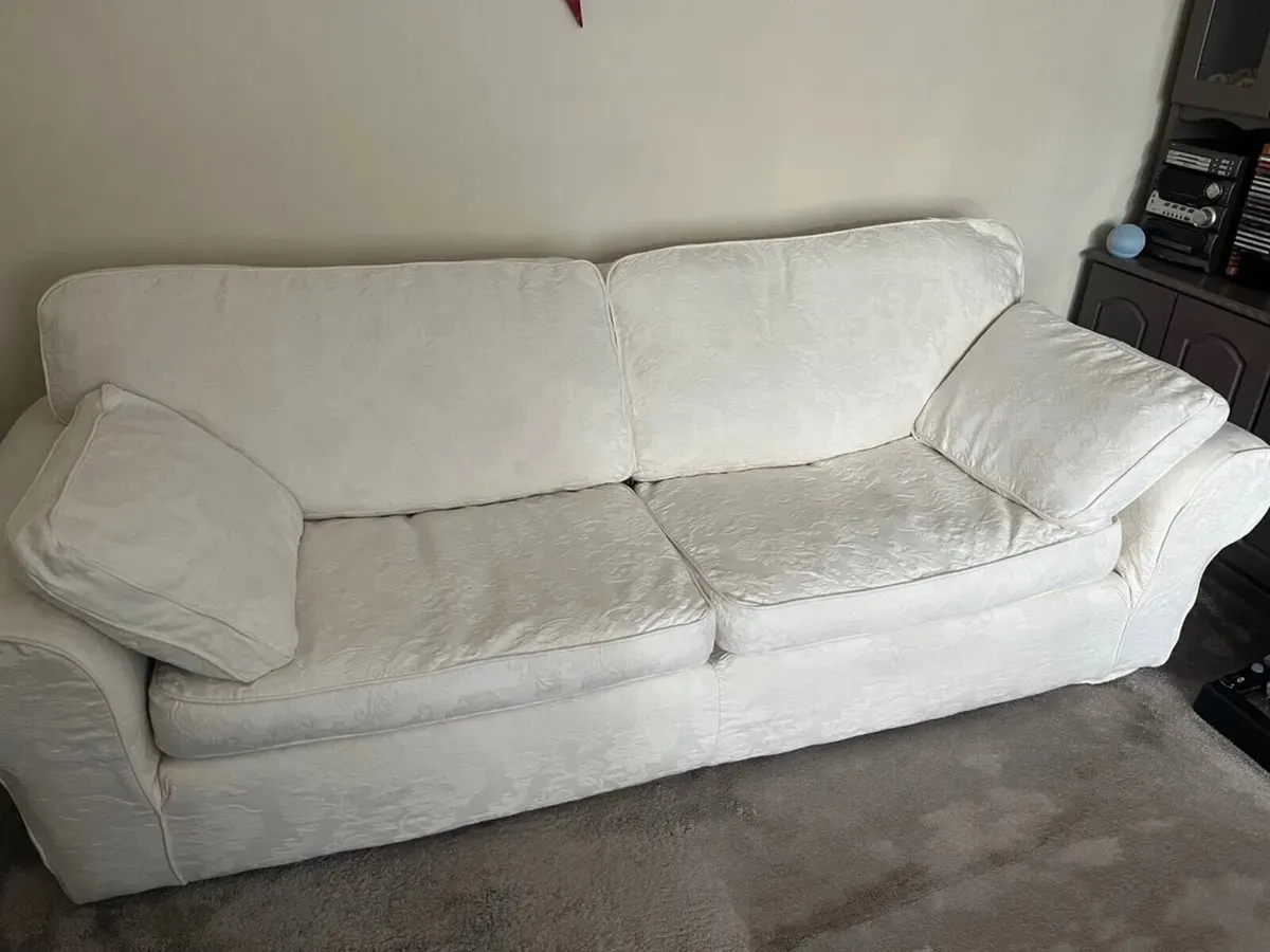 2 x Sofa's for the price of one - Image 4