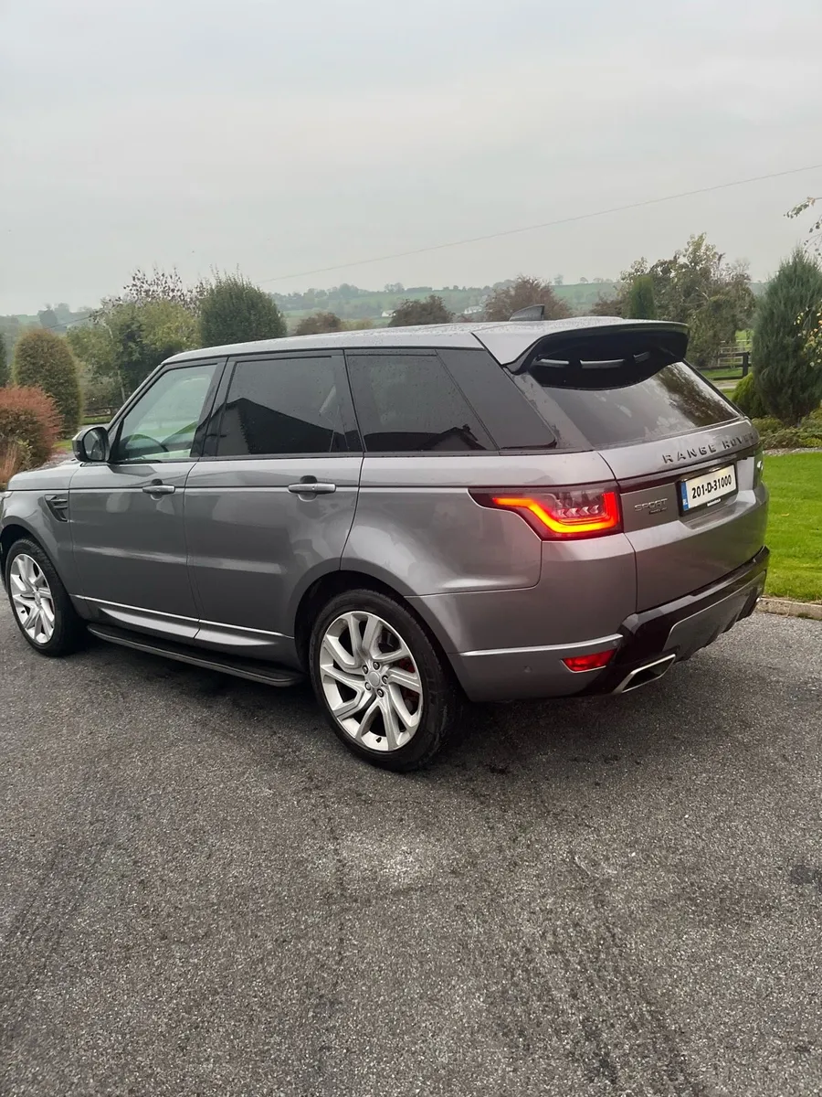 2020 Range Rover Sports plug in elec. hybrid - Image 3