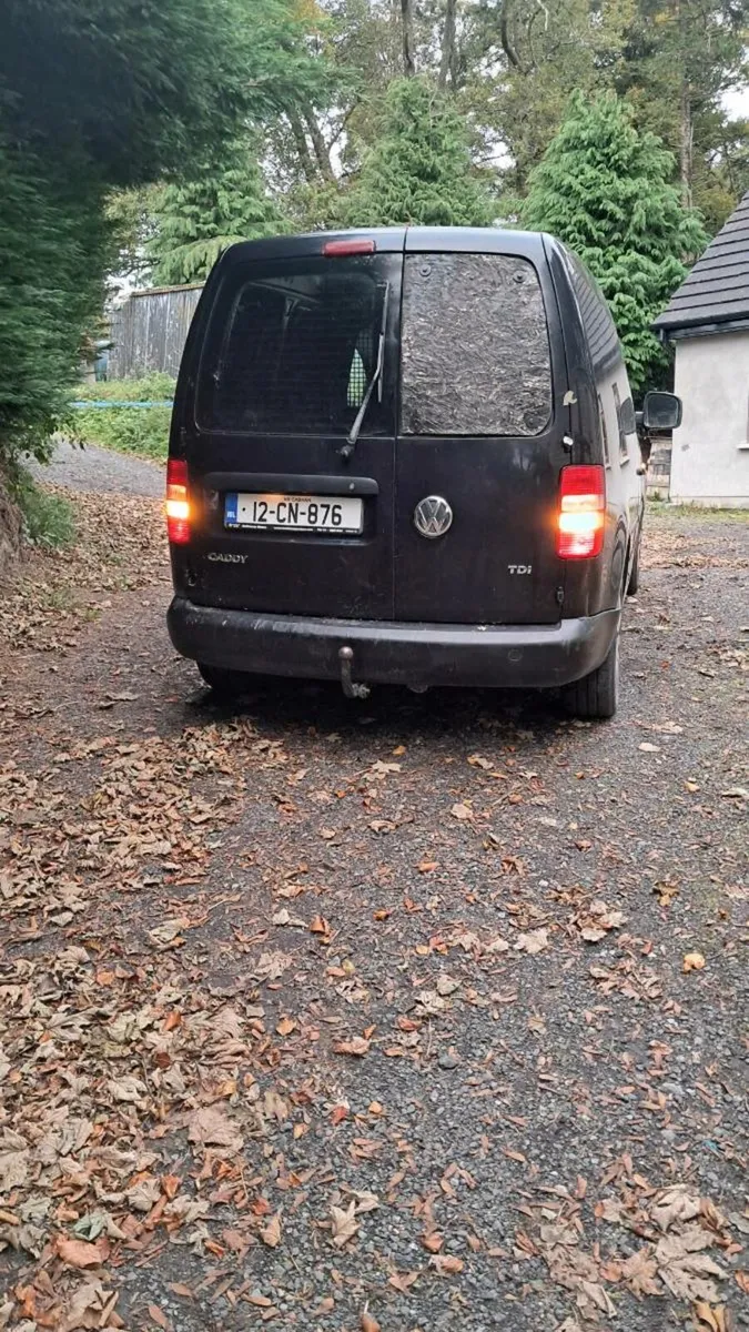 VW Caddy - Image 4