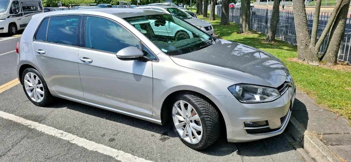 VW Golf Highline 1.2 Tsi/2016/Manual - Image 1