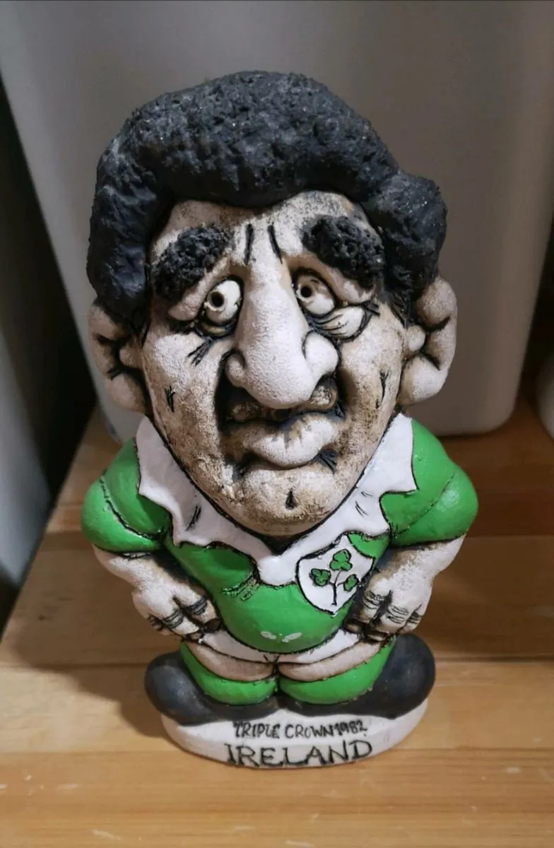 Rugby Memorabilia: Triple Crown 1982 - Image 1