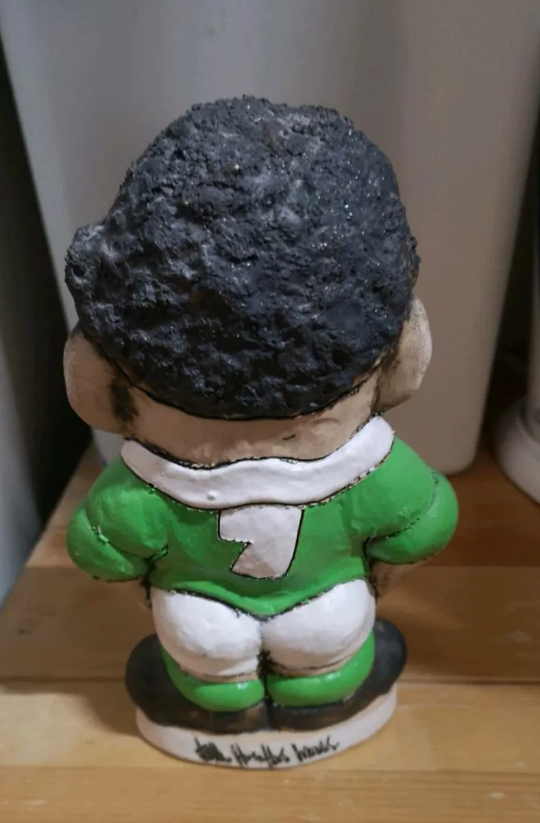 Rugby Memorabilia: Triple Crown 1982 - Image 3
