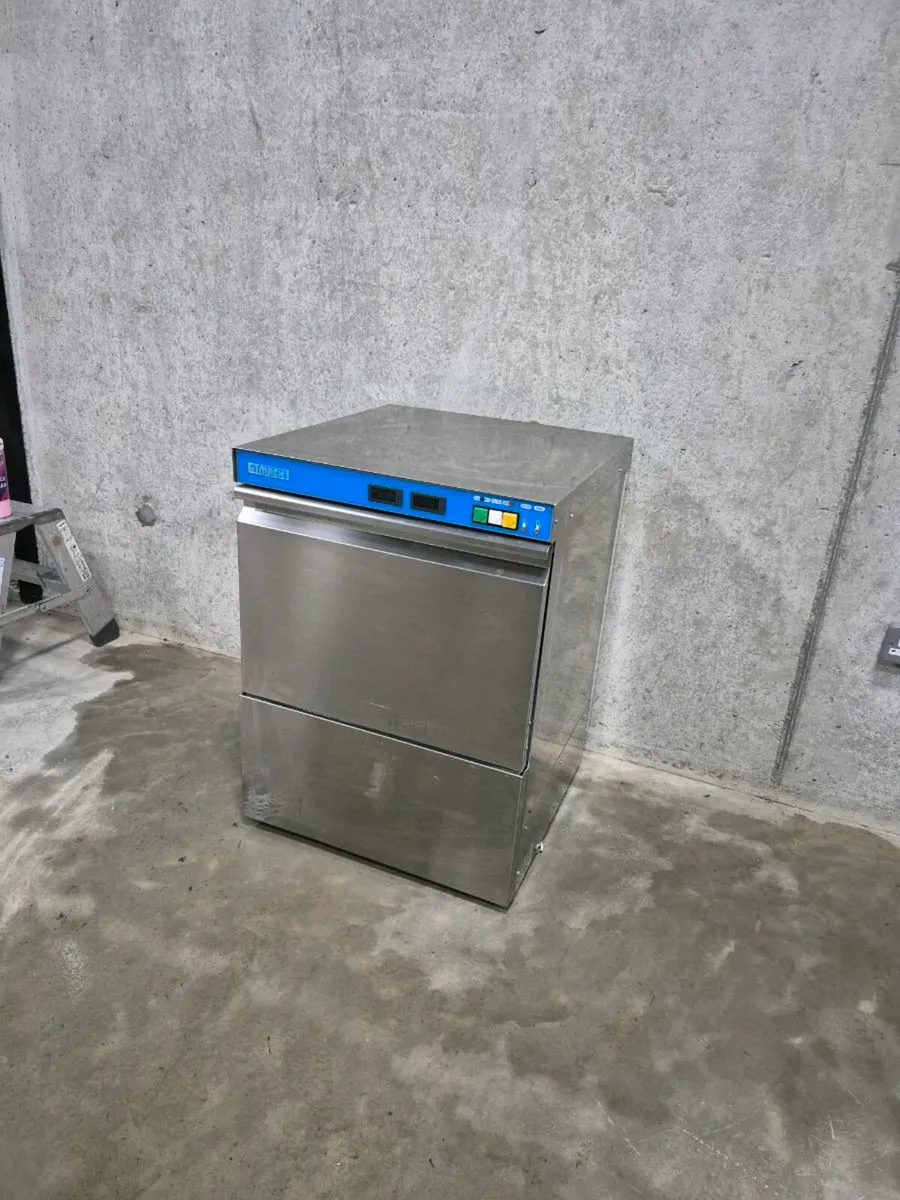 Mach Glasswasher - Image 1
