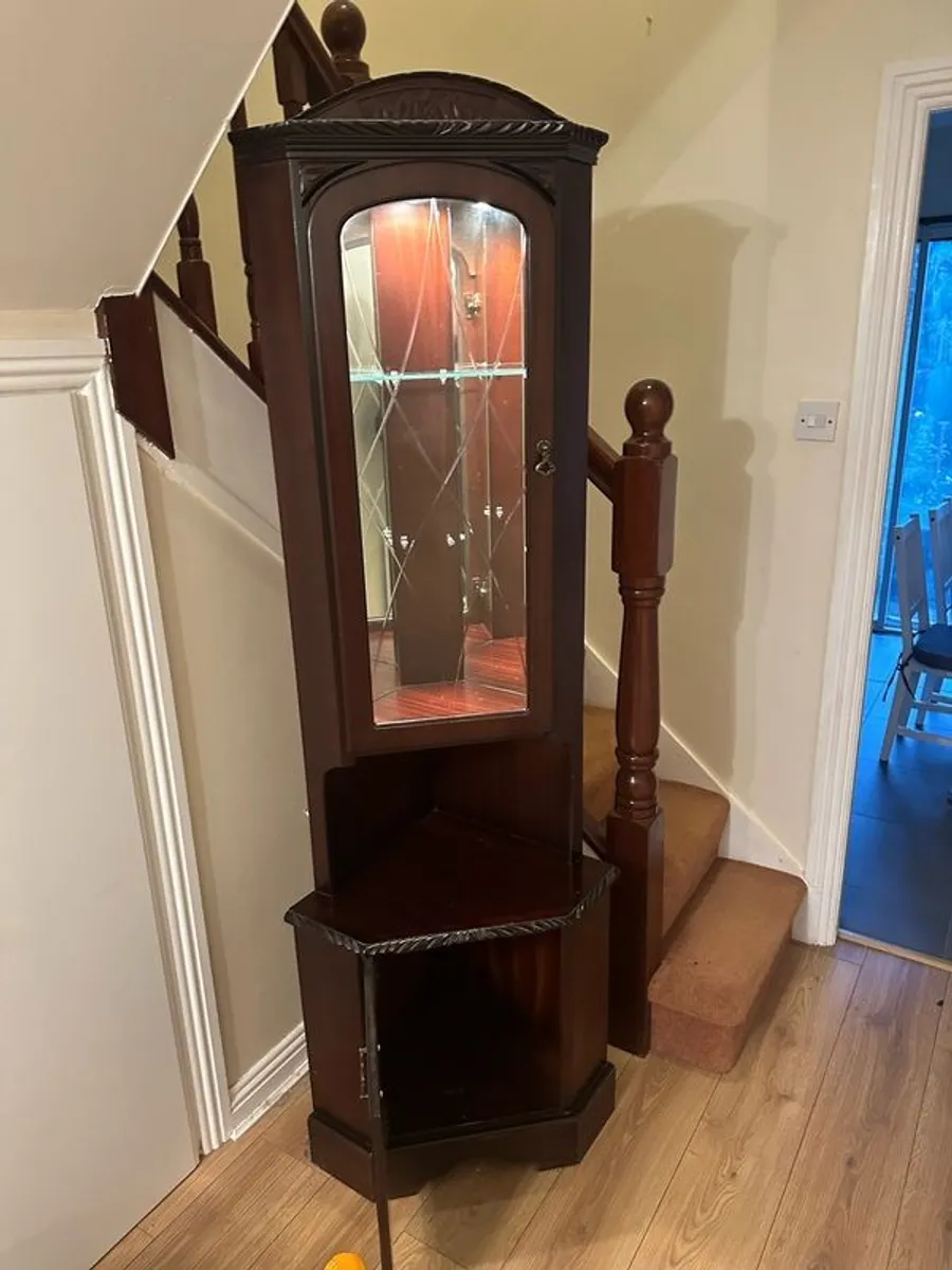 Corner Cabinet - Image 1