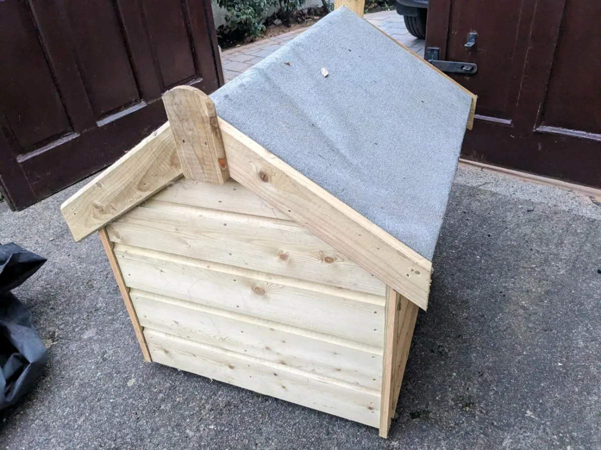 Dog Kennel - Image 1