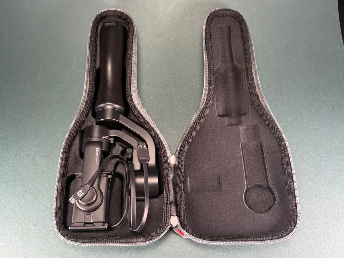 Zhiyun Smooth-Q 3-Axis Smartphone Stabilizer - Image 4