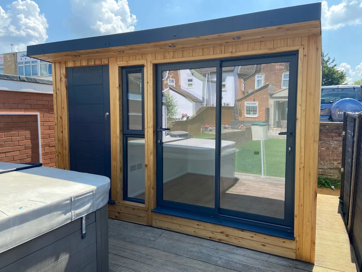 Garden Room 5m by 2.6m (All sizes from £6500) - Image 4