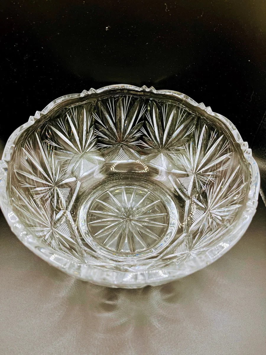 Donegal Crystal 7 inch bowl - Image 2