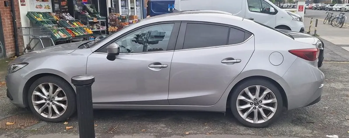 2017 Mazda Mazda3 - Image 4