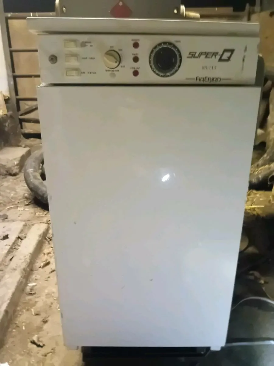 Oil burner/boiler - Image 1