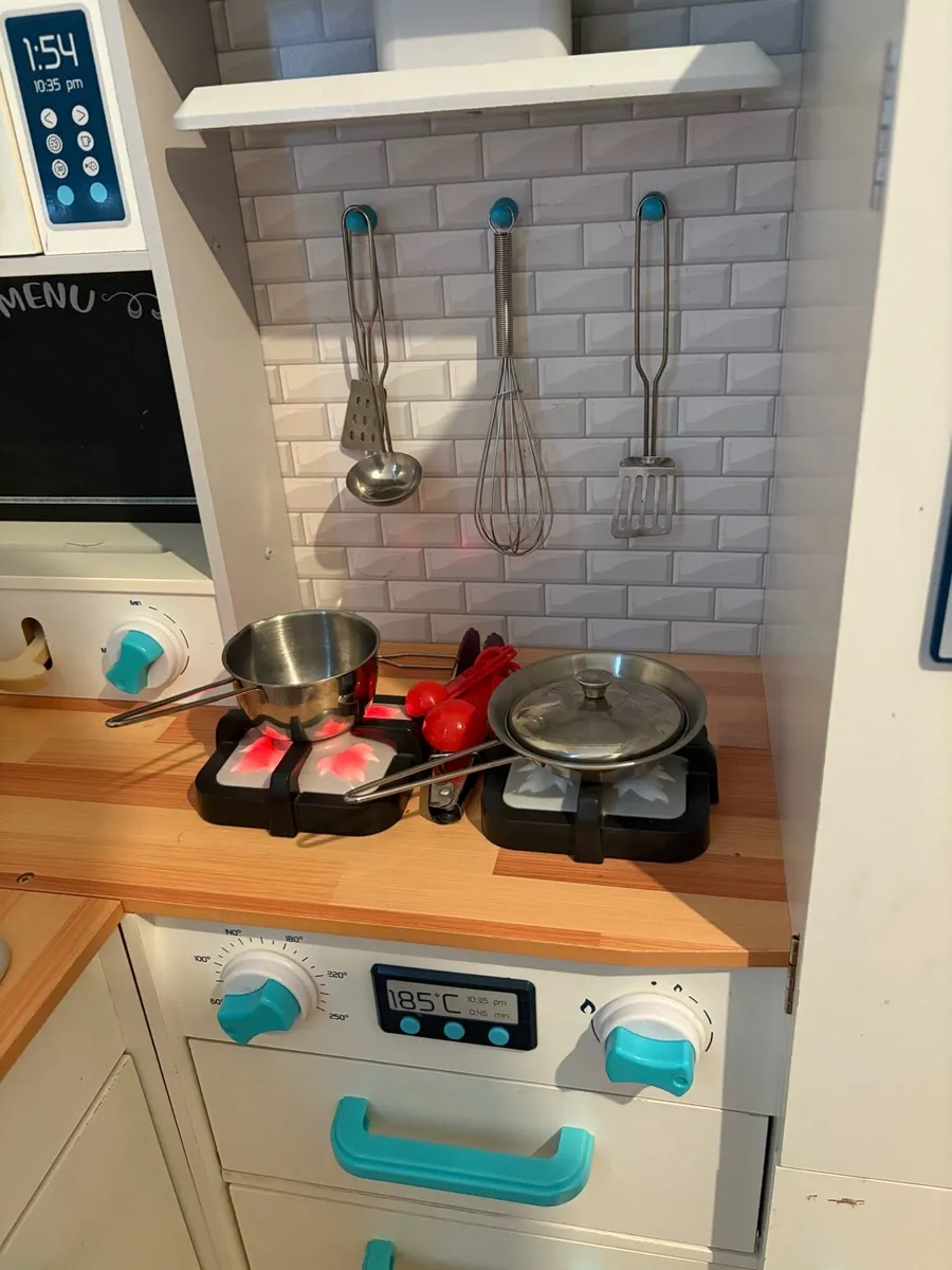Kids kitchen - Image 2