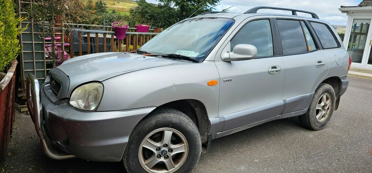Hyundai Santa Fe 2005 - Image 1