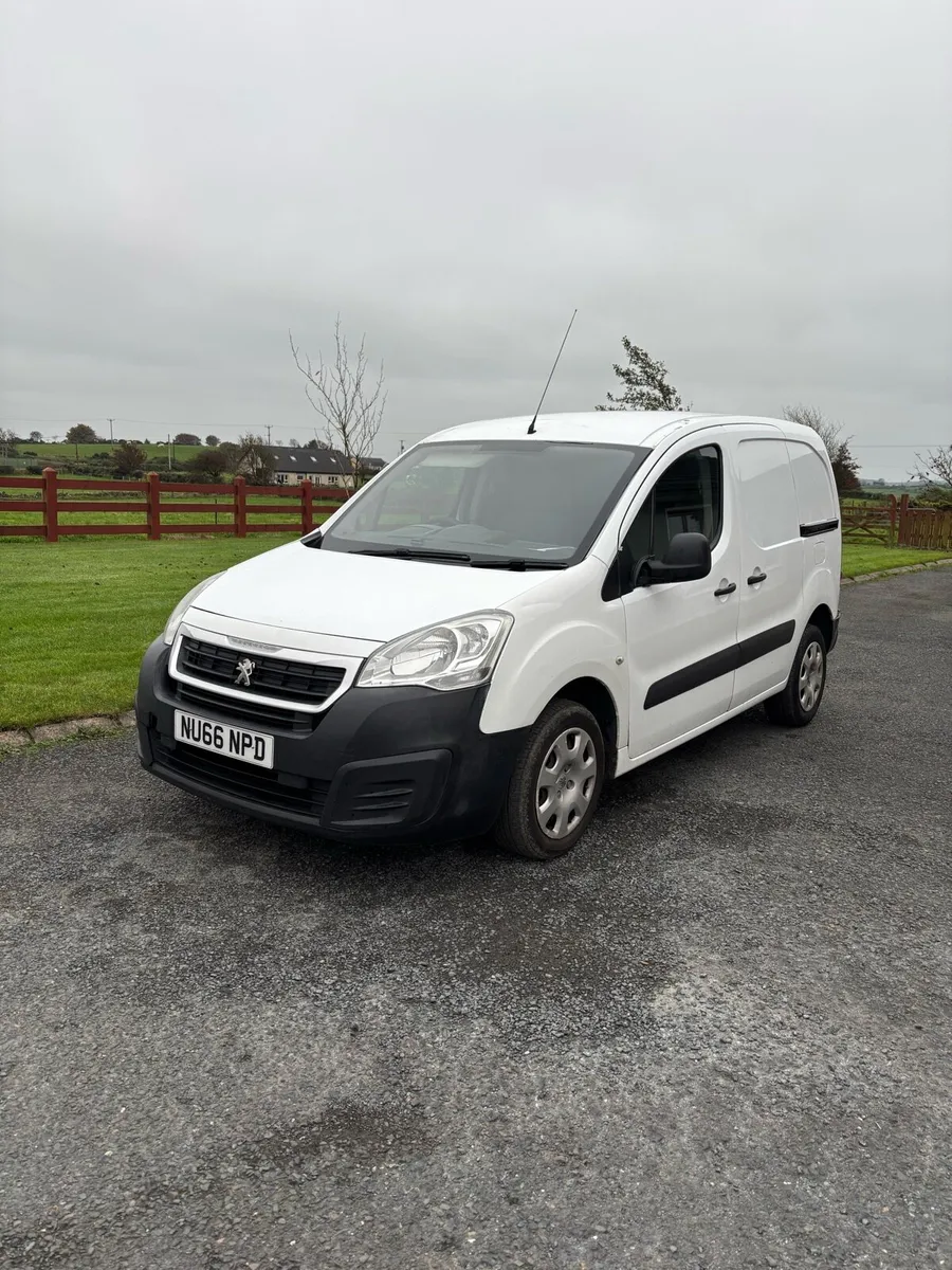 2016 Peugeot partner 200vrt(berlingo) - Image 1
