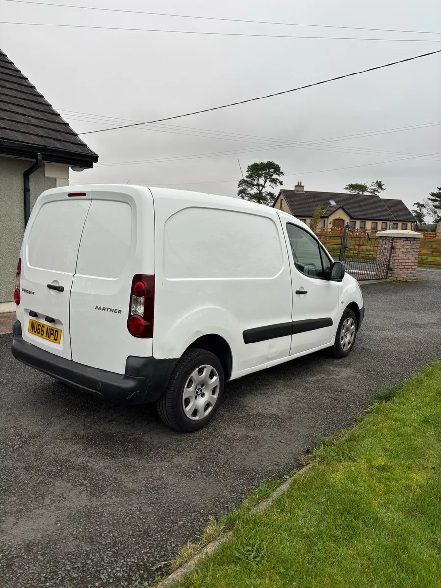 2016 Peugeot partner 200vrt(berlingo) - Image 4