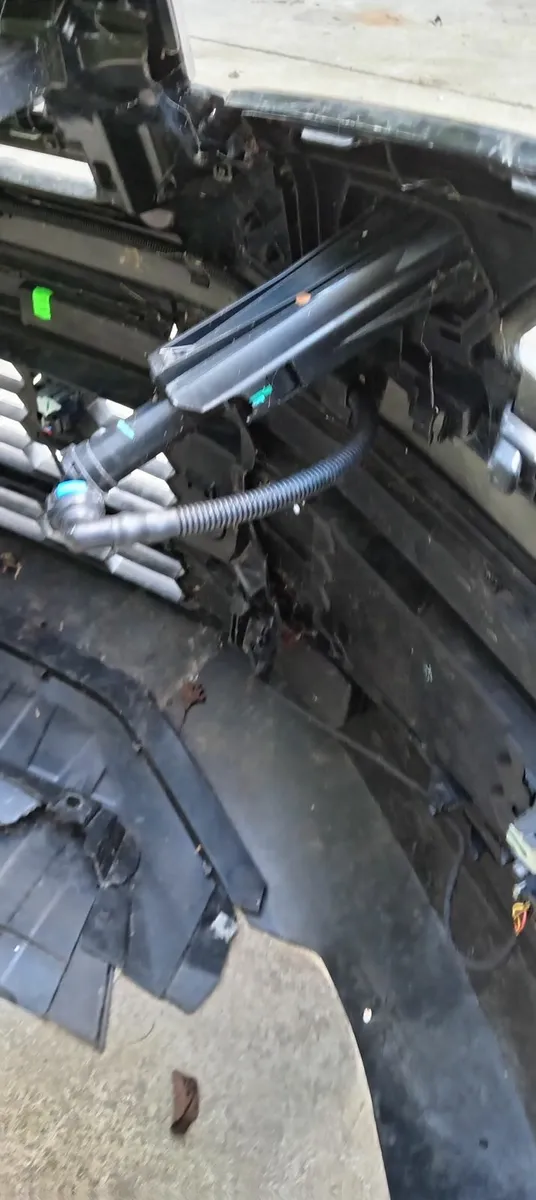 Skoda Kodiaq front bumper 2021 - Image 2