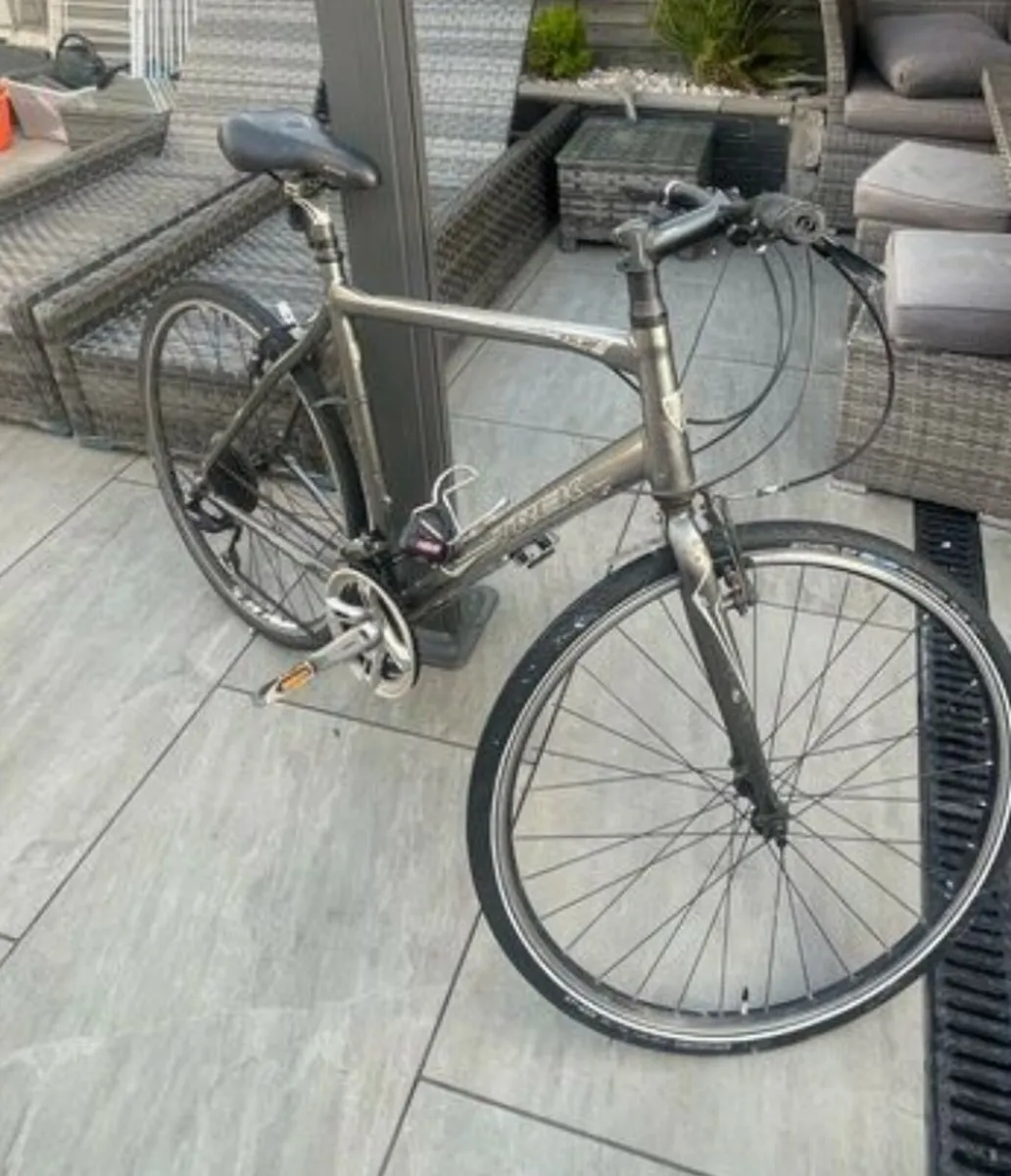 Mens Trek Hybrid - Image 2