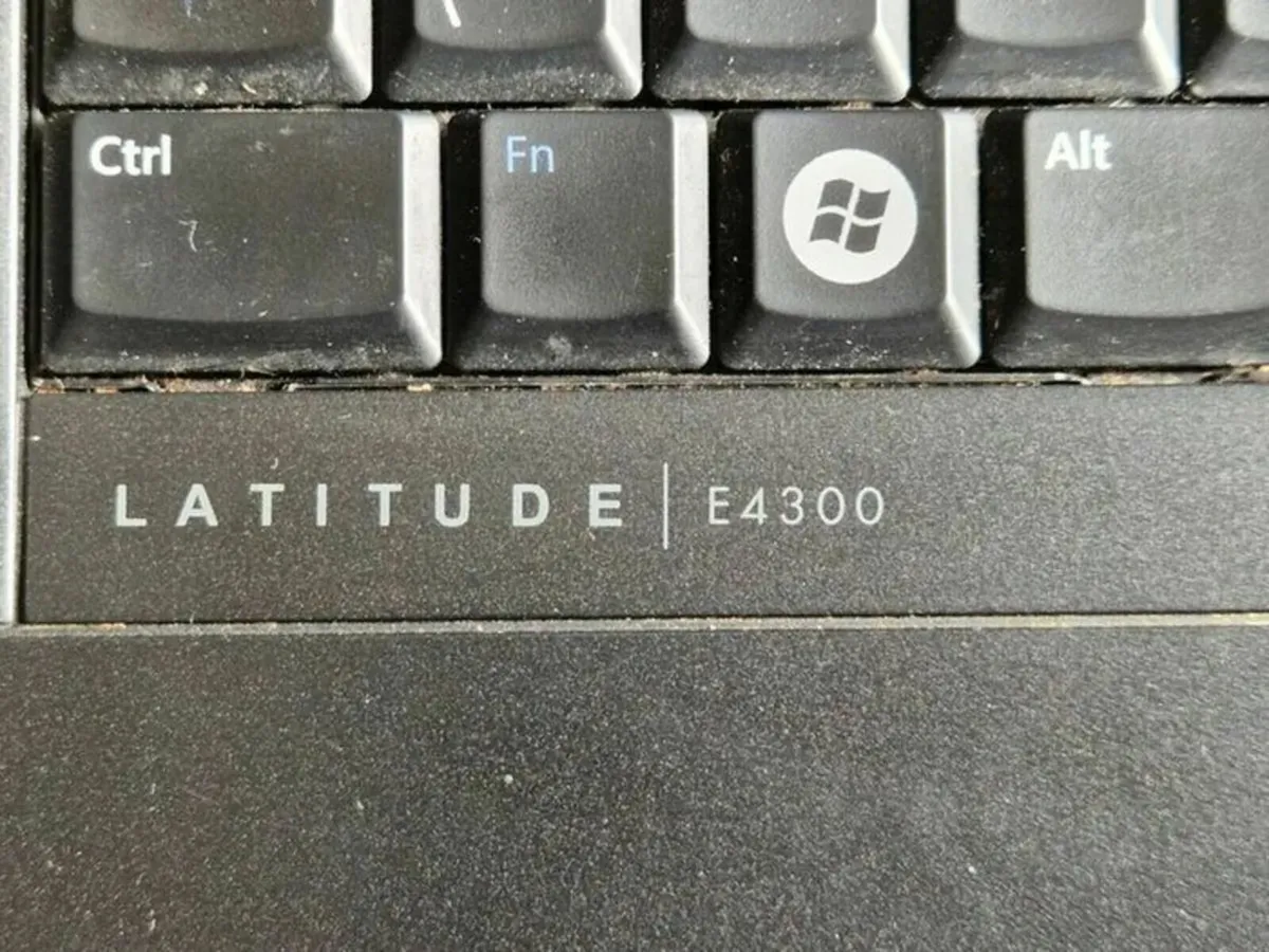 Dell Latitude Laptop E4300 5GB RAM 250GB HDD Win10 - Image 4