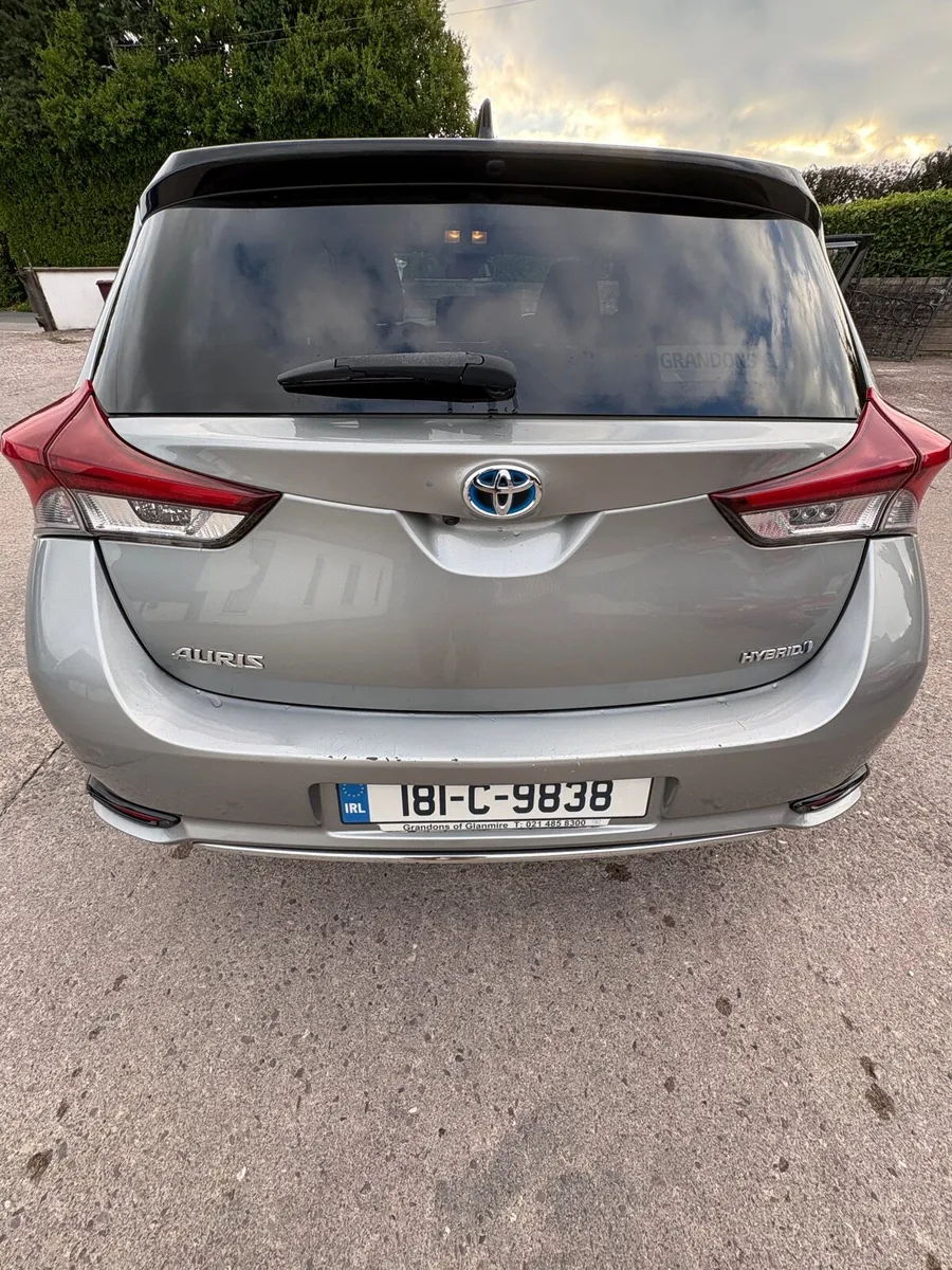 Toyota Auris - Image 2