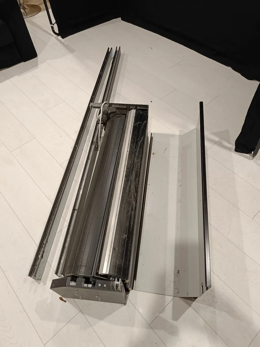 Roller shutter - Image 3