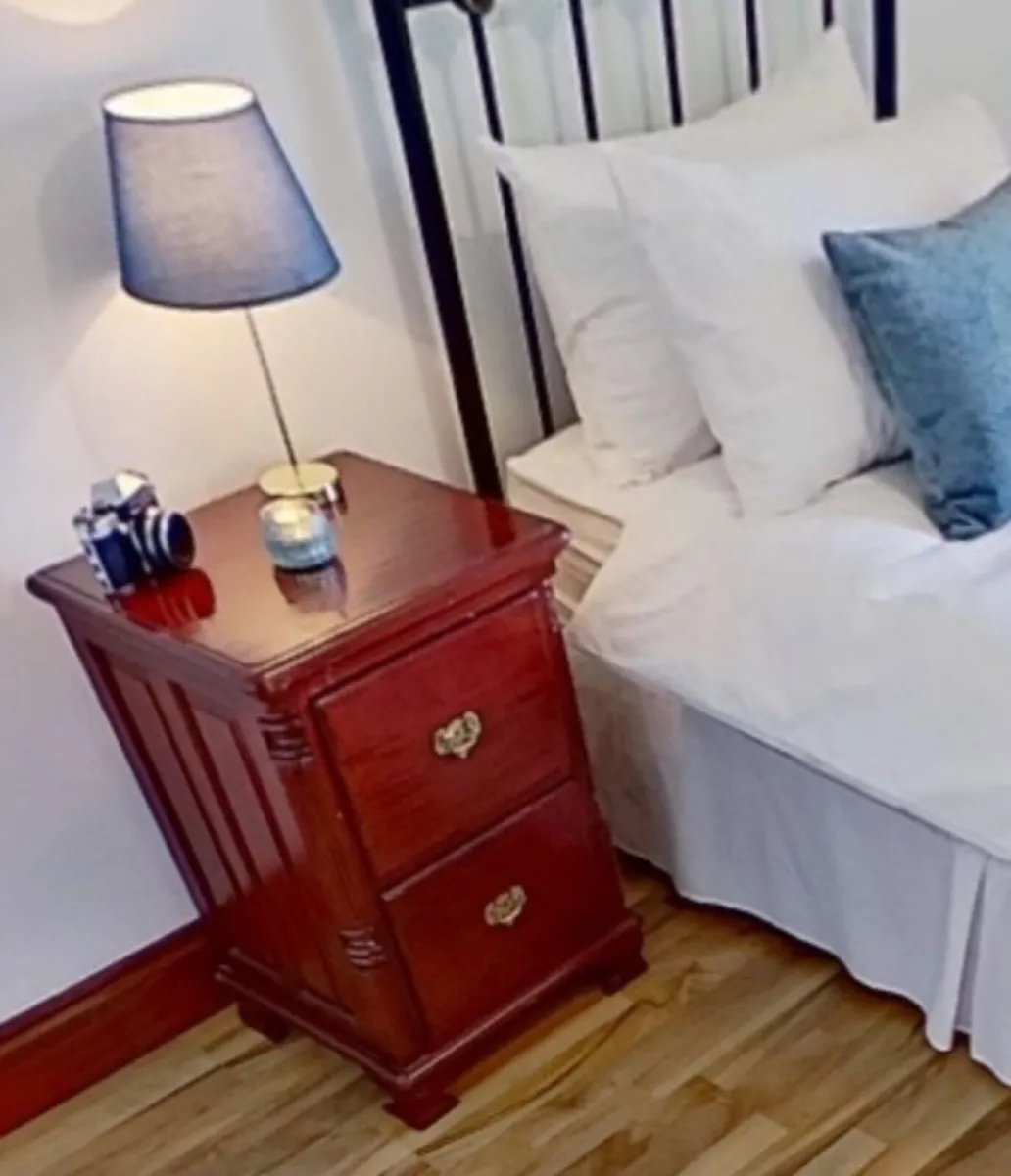 Lamp Stand