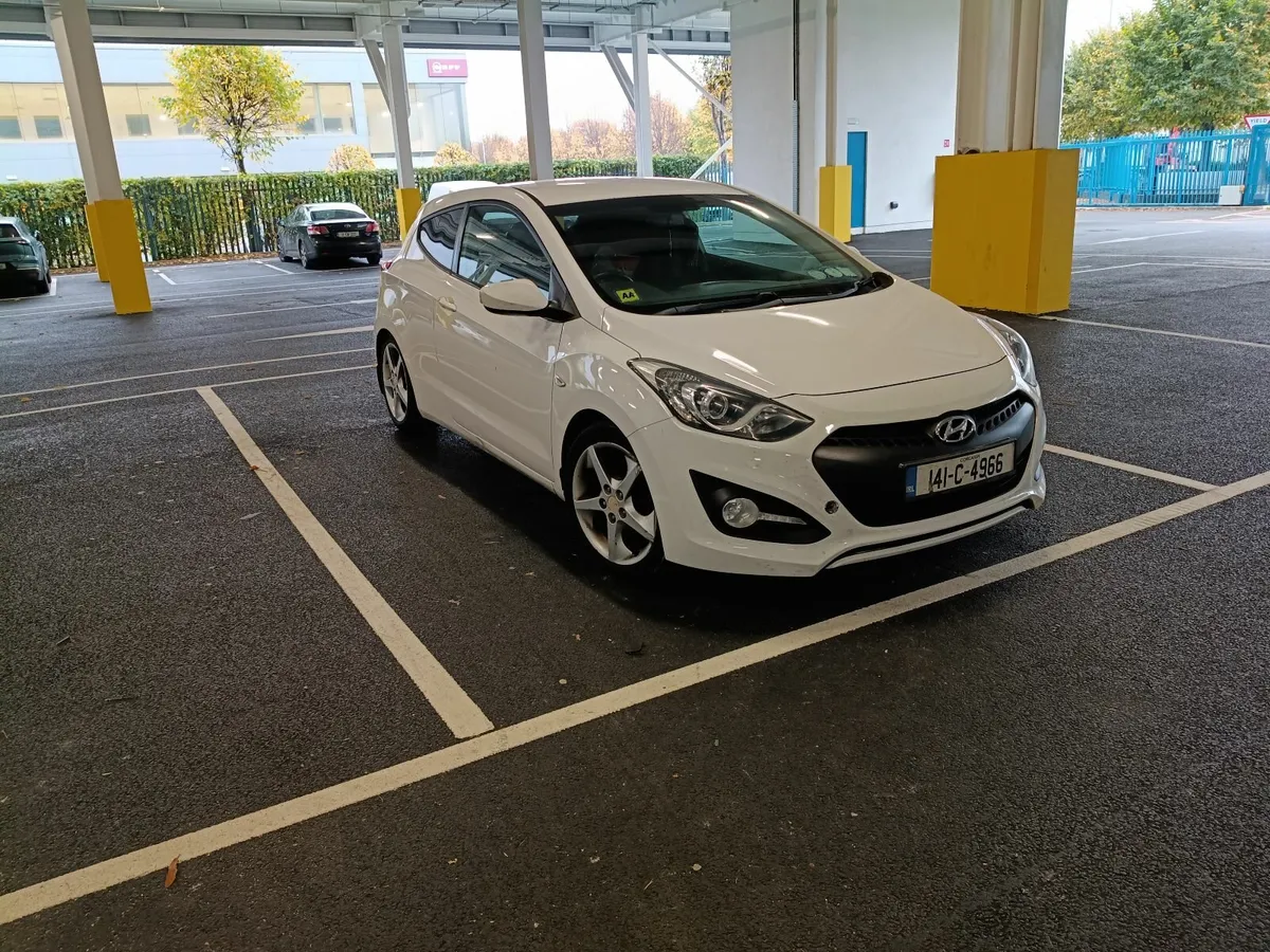 Hyundai i30 2014 - Image 1